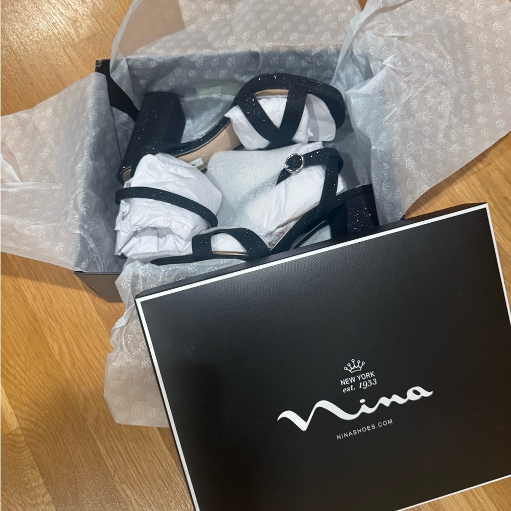 Nina Sparkling Black Strappy Sandals NWT Party Wedding Holiday Prom